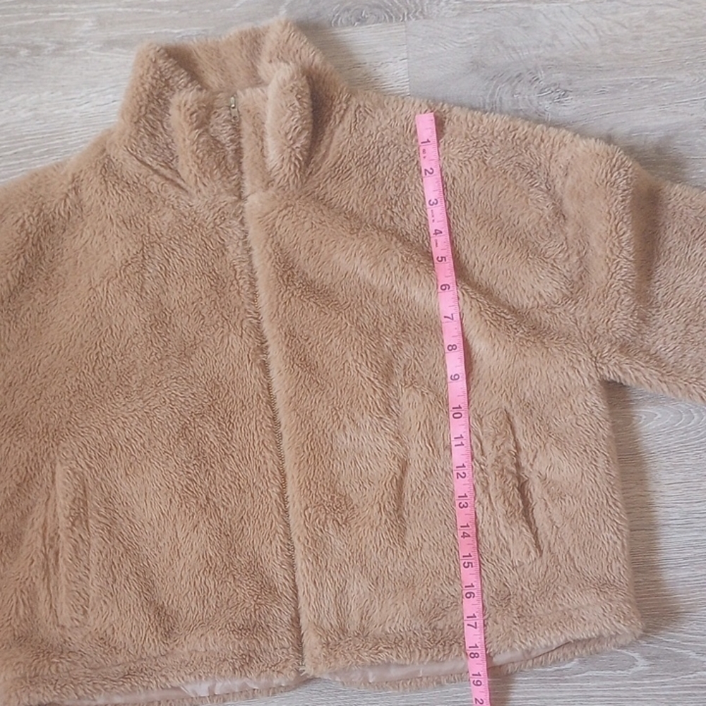 Camellia Beige Fleece Jacket - Picture 4 of 10